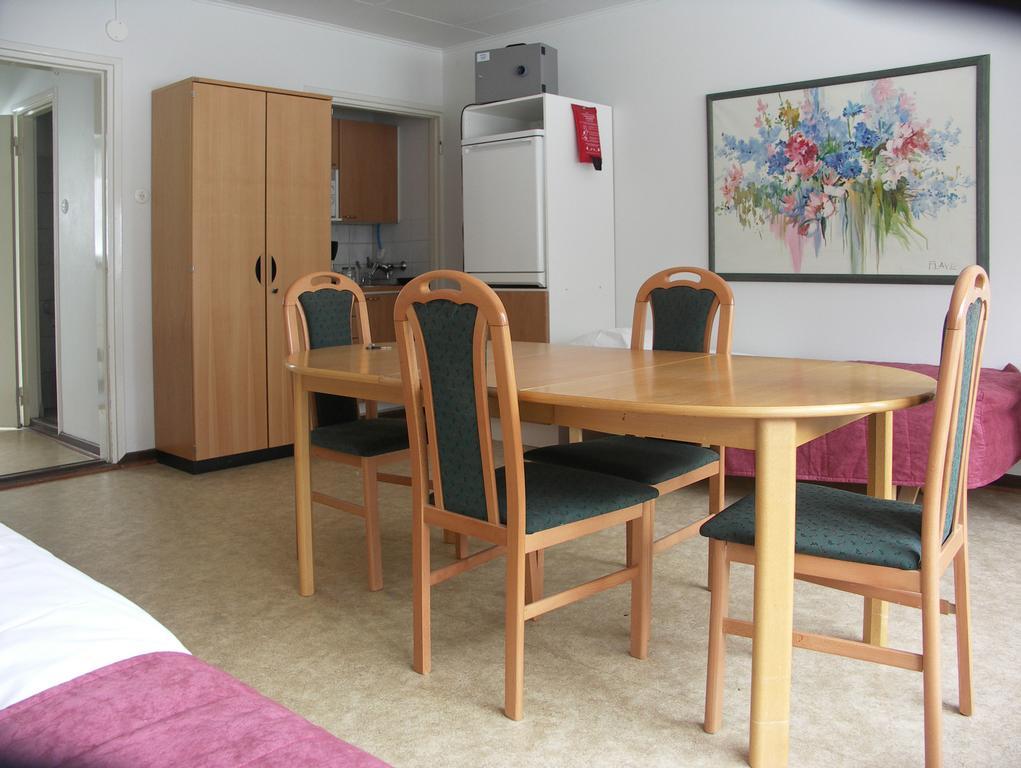 Asuntohotelli Hotel Petkele Hamina  Δωμάτιο φωτογραφία
